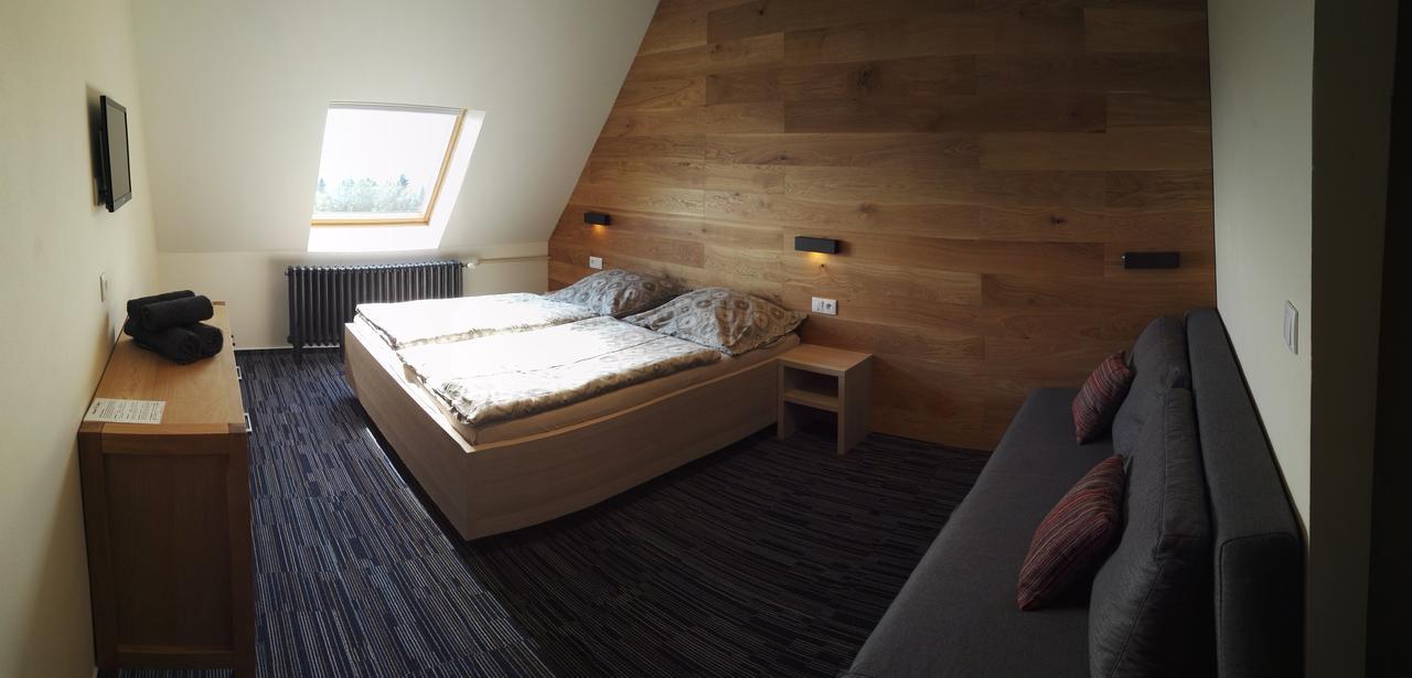 Hotel Zaly Apartmany 베네츠코 외부 사진